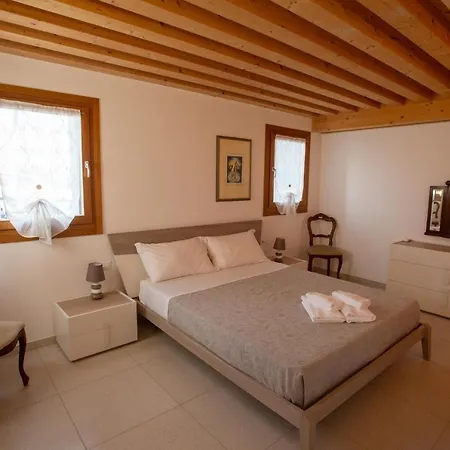 Clodia Major Apartment *