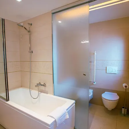 Clodia Major Apartment *